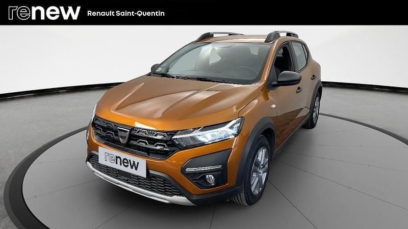 Orange Utilisé 2022 Dacia Sandero Essentiel Citadine | 13 990 € (Bon prix) - Image 1/4