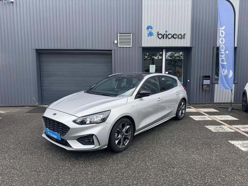 Utilisé 2019 Ford Focus ST-Line Berline | 14 490 € (Prix juste) - Image 1/4