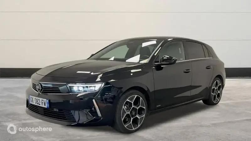 Noir Utilisé 2022 Opel Astra Ultimate Berline | 21 999 € (Prix juste) - Image 1/4