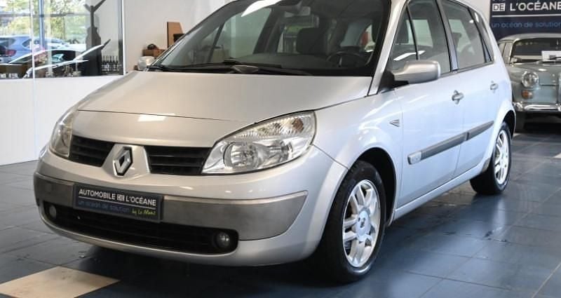 Utilisé 2005 Renault Scénic II Authentique Monospace | 4 988 € - Image 1/4