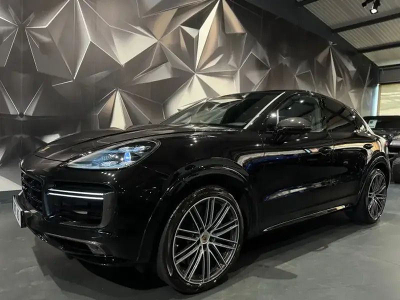 Noir Utilisé 2022 Porsche Cayenne Turbo S SUV | 155 990 € (Prix cher) - Image 1/4