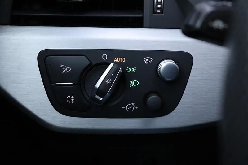 Occasion Audi A5 Sportback S-Line 190 ch (139 kW) 2020 Gris Citadine