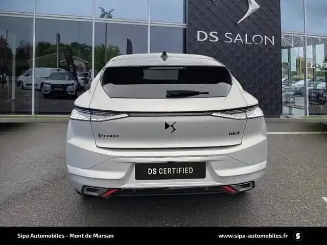 Occasion DS Automobiles DS4 Performance Line Plus 180 ch (132 kW) 2023 Cristal pearl (n) Berline
