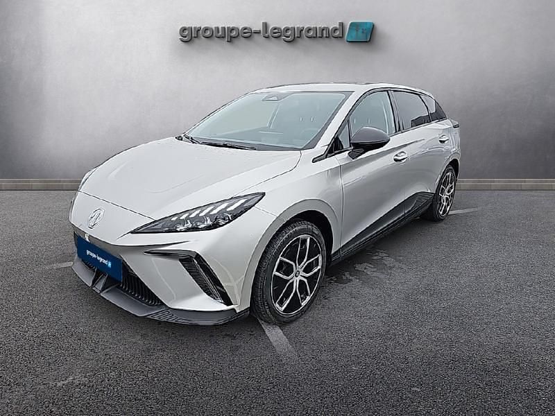 Noir Utilisé 2024 MG MG4 EV Luxury Citadine | 28 790 € (Prix assez cher) - Image 1/4