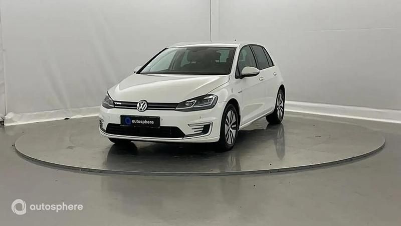 Blanc Utilisé 2020 VW e-Golf Citadine | 15 990 € (Prix juste) - Image 1/4