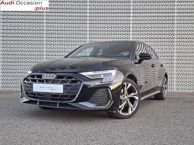 Noir mythique métallisé Occasion 2025 Audi A3 S-Line | 35 990 € (Prix assez cher) - Image 1/4