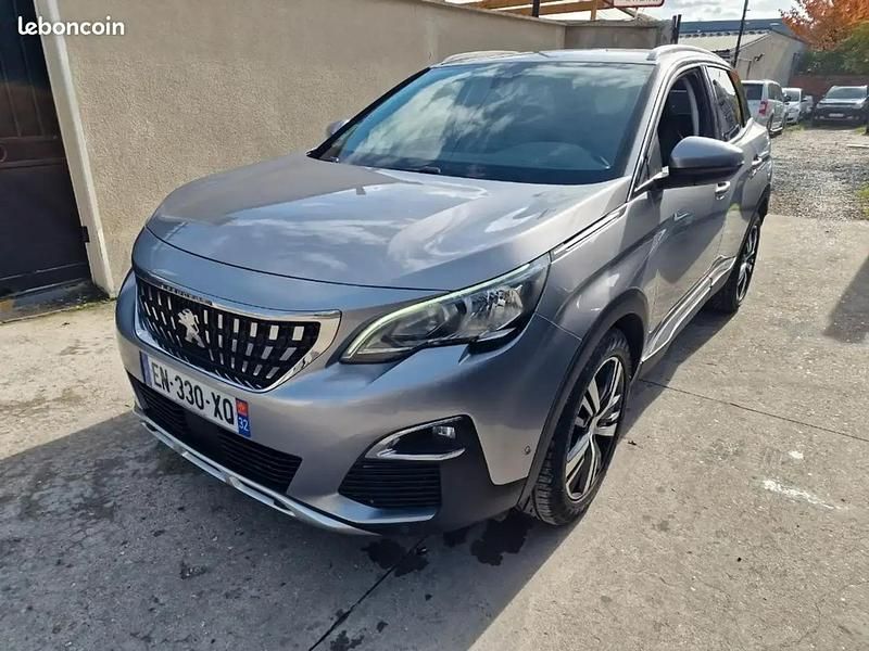 Gris Utilisé 2017 Peugeot 3008 Allure Monospace | 11 950 € - Image 1/4