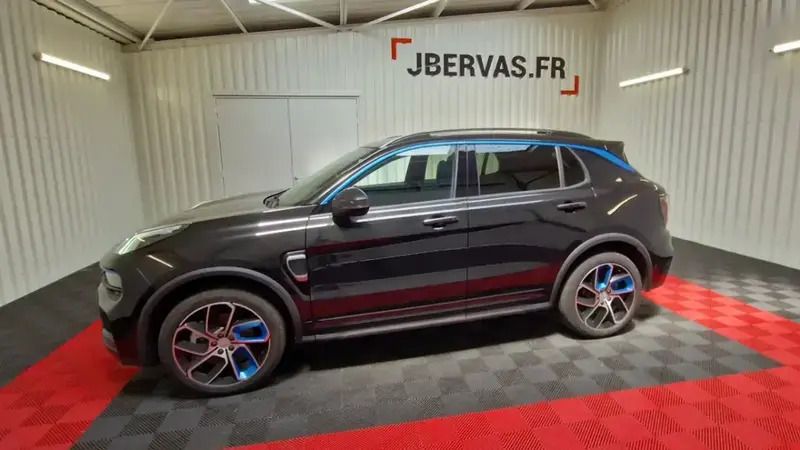 Noir Utilisé 2023 Lynk & Co 01 SUV | 25 490 € (Prix juste) - Image 1/4
