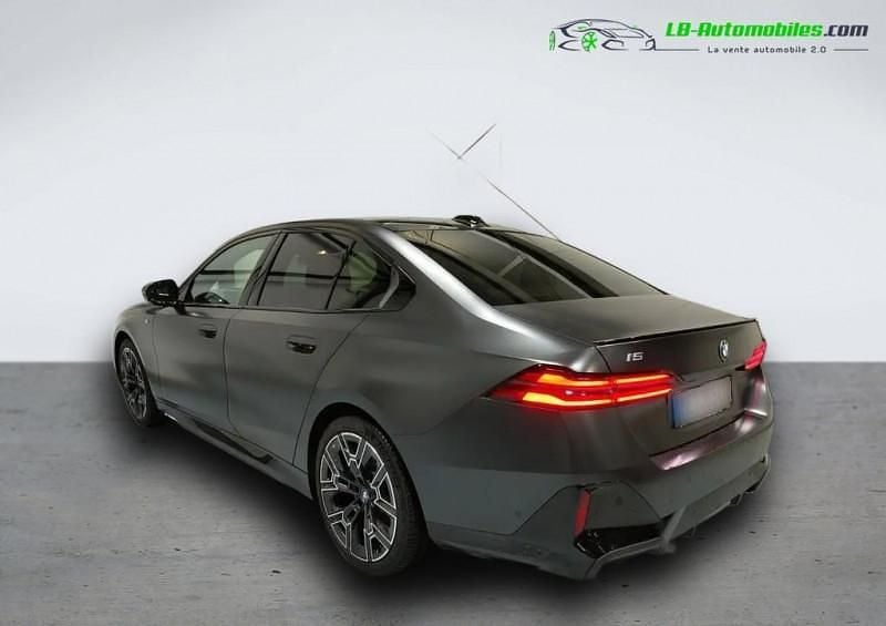 Utilisé 2023 BMW i5 M Sport Berline | 61 300 € - Image 1/1