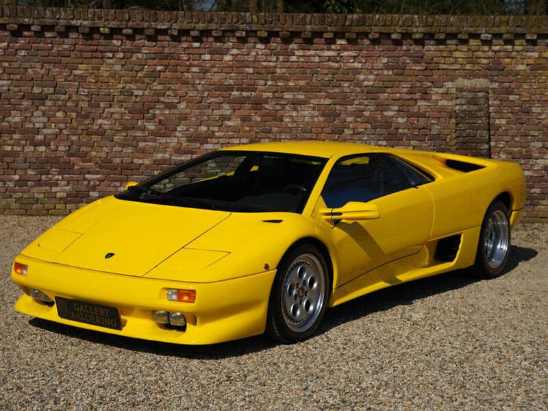 Jaune Utilisé 1991 Lamborghini Diablo Coupé | 279 500 € - Image 1/4