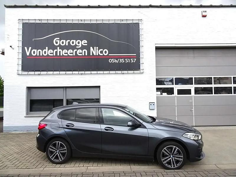 Gris Occasion 2021 BMW 116 Sport Line Citadine | 19 900 € (Bon prix) - Image 1/4