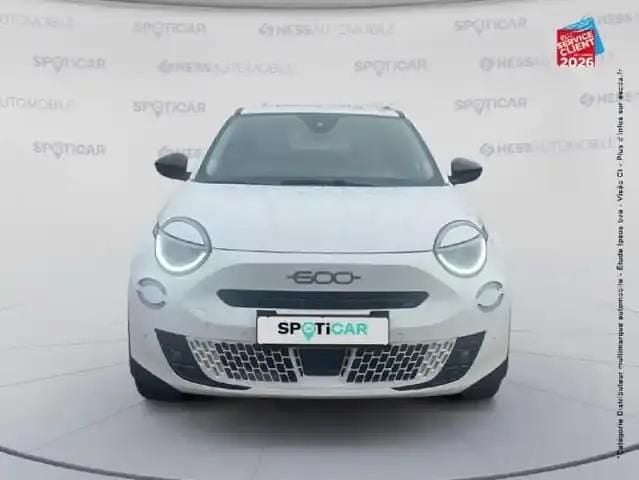 Occasion Fiat 600 102 ch (75 kW) 2024 Blanc SUV