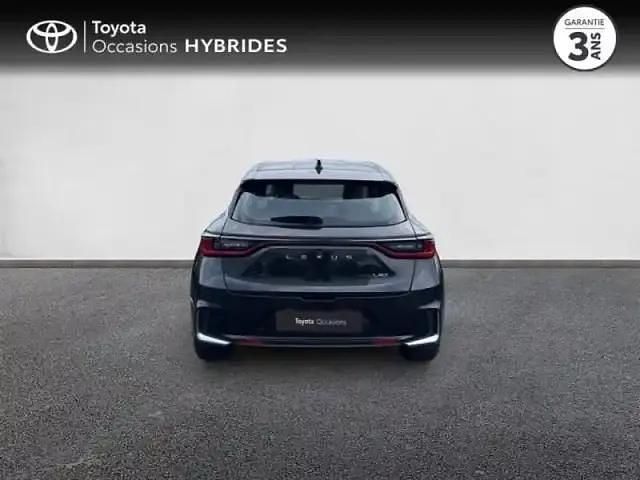 Occasion Lexus LBX 2025 Noir intense métallisé SUV