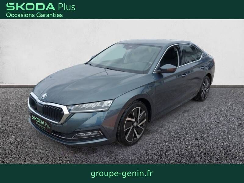 Gris Utilisé 2021 Skoda Octavia Berline | 23 900 € (Bon prix) - Image 1/3