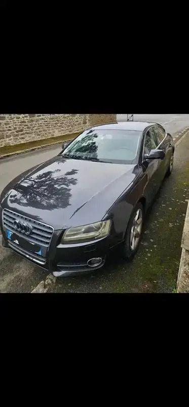 Utilisé 2011 Audi A5 Sportback Ambiente Berline | 8 700 € - Image 1/4