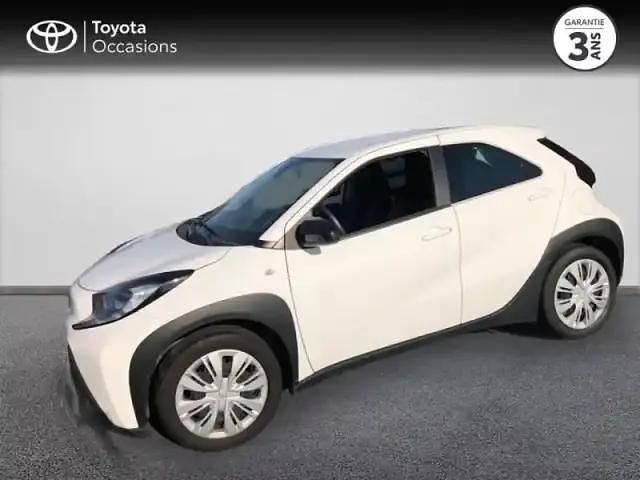 Blanc Utilisé 2022 Toyota Aygo X SUV | 12 490 € - Image 1/4