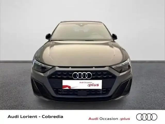 Occasion Audi A1 Sportback S-line plus 116 ch (85 kW) 2025 Gris chronos métallisé noir mythe métallisé Citadine