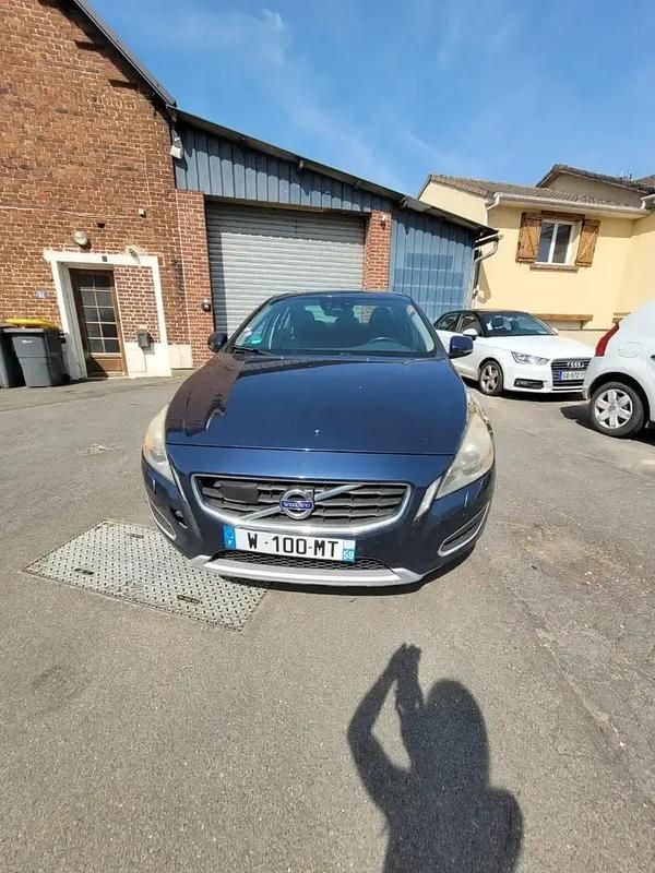 Utilisé 2012 Volvo S60 Summum Berline | 10 000 € - Image 1/4