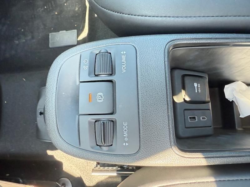 Nouvelle Abarth 500 114 kW (155 ch) 2025 Rouge adrénaline Berline