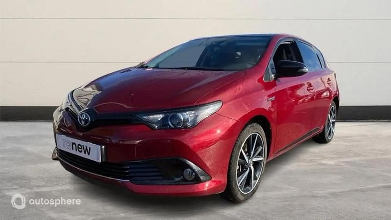 Rouge Utilisé 2018 Toyota Auris Hybrid Berline | 14 999 € (Prix juste) - Image 1/4