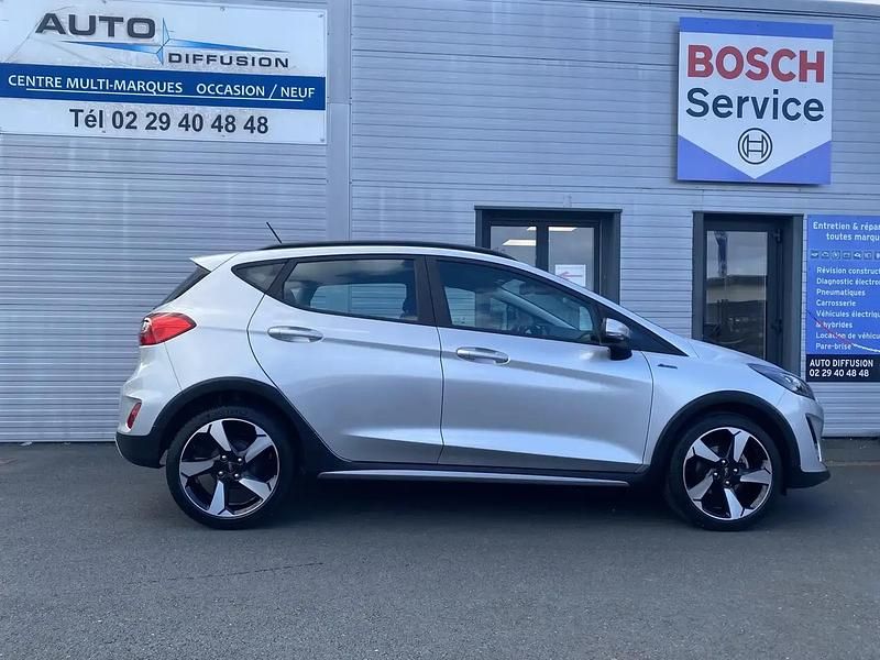 Gris Utilisé 2021 Ford Fiesta Active X Citadine | 16 950 € (Prix juste) - Image 1/4