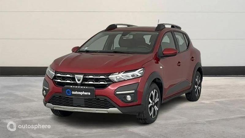 Rouge Utilisé 2021 Dacia Sandero Comfort Berline | 10 699 € (Prix juste) - Image 1/4