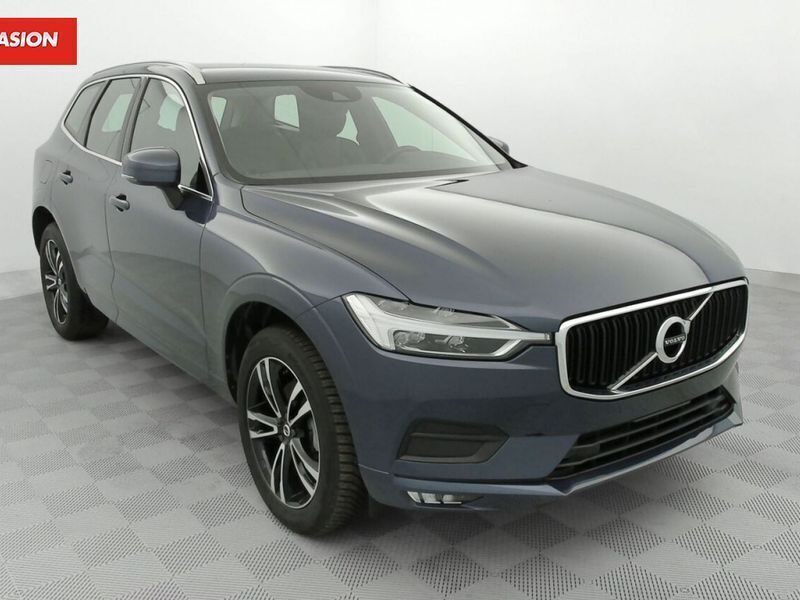 Bleu Utilisé 2020 Volvo XC60 Momentum SUV | 42 900 € (Prix cher) - Image 1/4