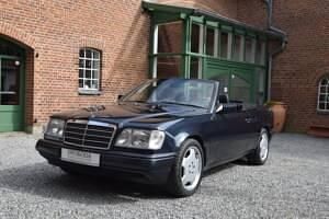 Bleu Utilisé 1997 Mercedes E200 Cabriolet | 29 500 € - Image 1/4