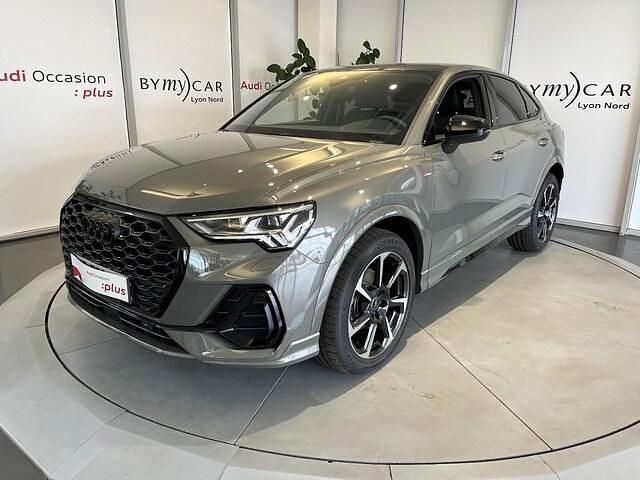 Gris chronos métallisé Utilisé 2025 Audi Q3 Sportback S-Line SUV | 52 928 € (Prix cher) - Image 1/4