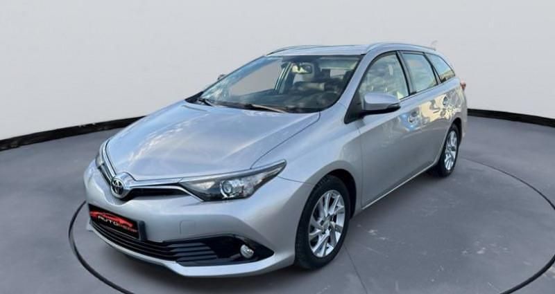 Occasion 2015 Toyota Auris Touring Sports Break | 7 990 € - Image 1/4
