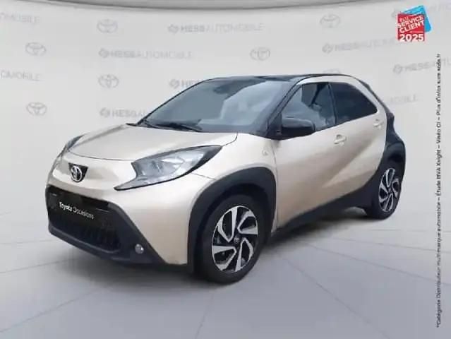 Noir Utilisé 2024 Toyota Aygo Design Citadine | 15 999 € (Prix juste) - Image 1/4