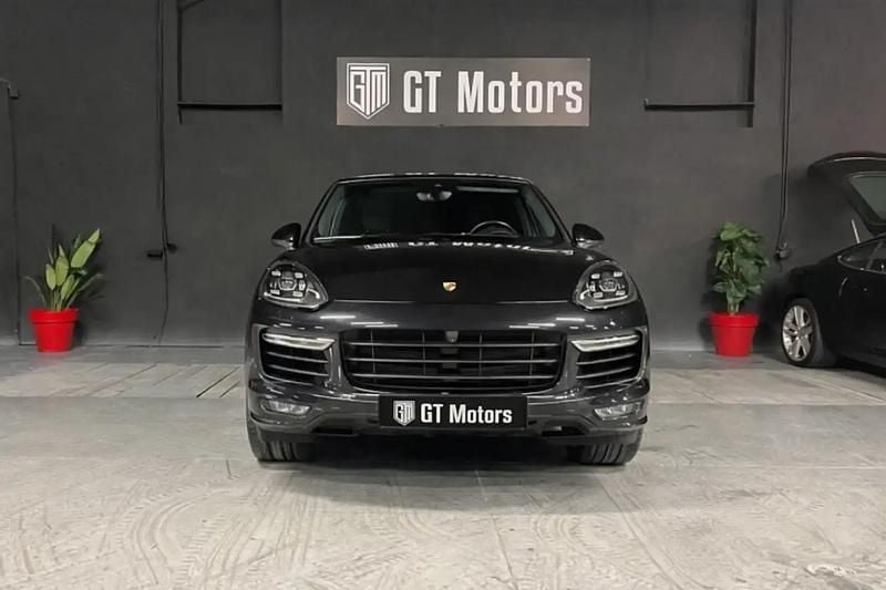 Occasion Porsche Cayenne Turbo 528 ch (388 kW) 2016 Noir SUV