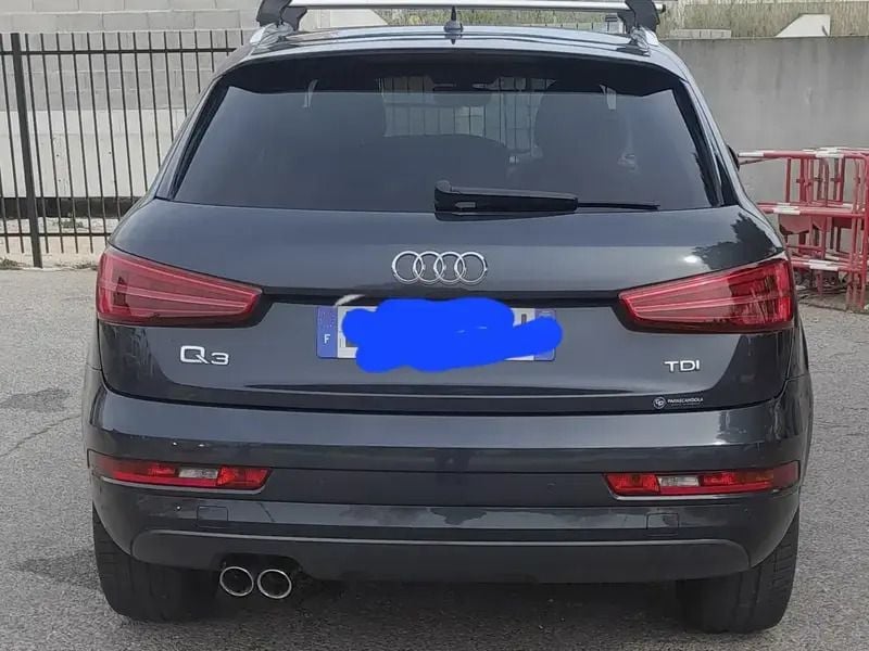 Gris Utilisé 2018 Audi Q3 Ambition SUV | 17 999 € (Prix juste) - Image 1/4