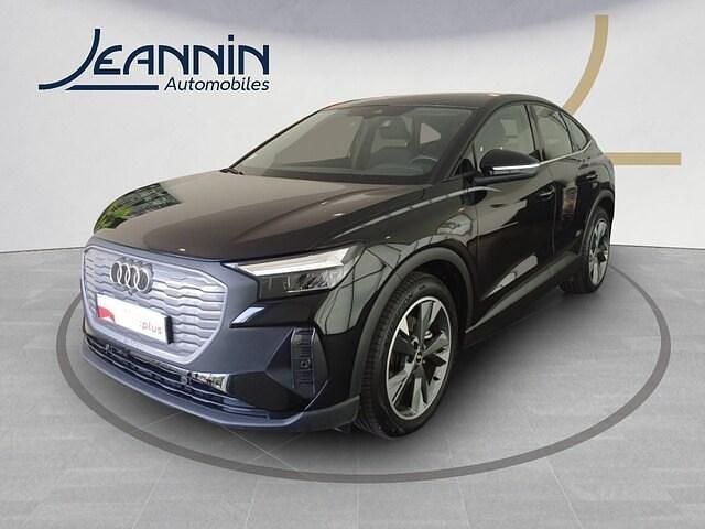 Noir mythe métallisé Utilisé 2021 Audi Q4 Sportback e-tron SUV | 31 990 € (Prix juste) - Image 1/4