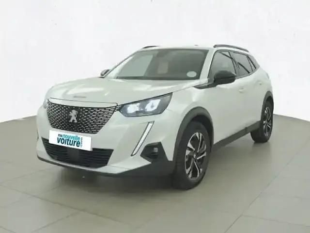 Blanc Occasion 2022 Peugeot e-2008 SUV | 18 090 € (Prix juste) - Image 1/4