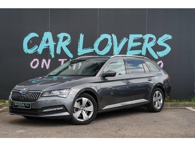 Gris Utilisé 2022 Skoda Superb Business Line Break | 26 990 € (Bon prix) - Image 1/3