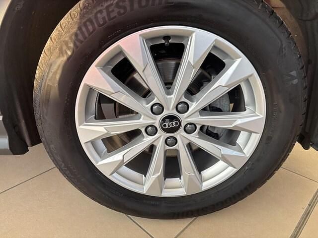 Occasion Audi Q3 Sportback S-Line 150 ch (110 kW) 2025 Blanc glacier métallisé SUV