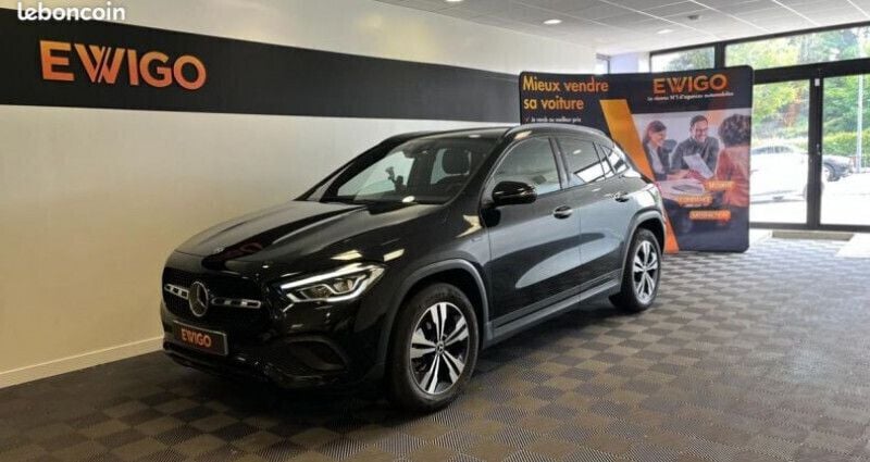 Noir Utilisé 2020 Mercedes GLA250 SUV | 28 590 € (Bon prix) - Image 1/4