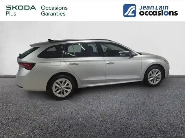 Occasion Skoda Octavia 150 ch (110 kW) 2025 Gris argent Break