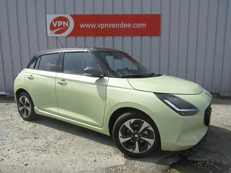 Vert Nouvelle 2024 Suzuki Swift Berline | 17 990 € (Prix juste) - Image 1/4