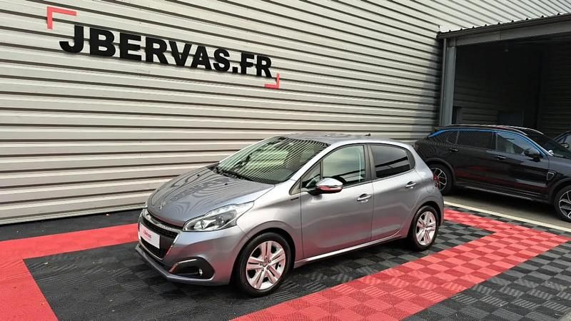 Utilisé 2019 Peugeot 208 Signature Sky Citadine | 9 590 € (Prix juste) - Image 1/4