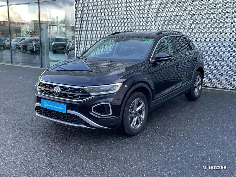Noir Utilisé 2025 VW T-Roc Life SUV | 23 651 € (Super prix) - Image 1/4