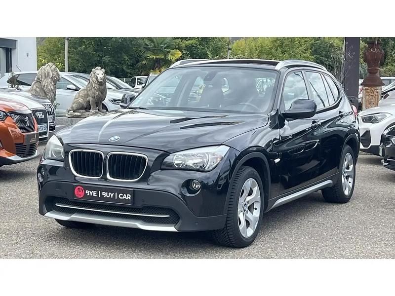 Noir Occasion 2012 BMW X1 Comfort Edition SUV | 14 490 € - Image 1/4