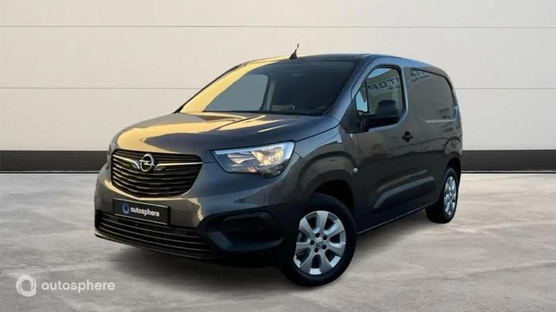 Gris Nouvelle 2025 Opel Combo S Monospace | 20 999 € - Image 1/4