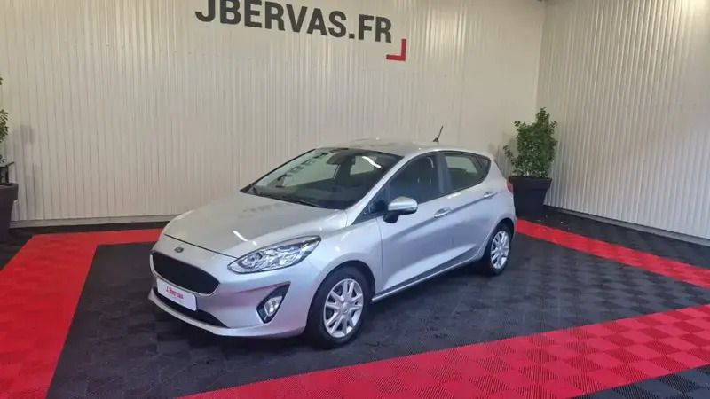 Utilisé 2020 Ford Fiesta Cool & Connect Citadine | 11 590 € (Prix juste) - Image 1/4