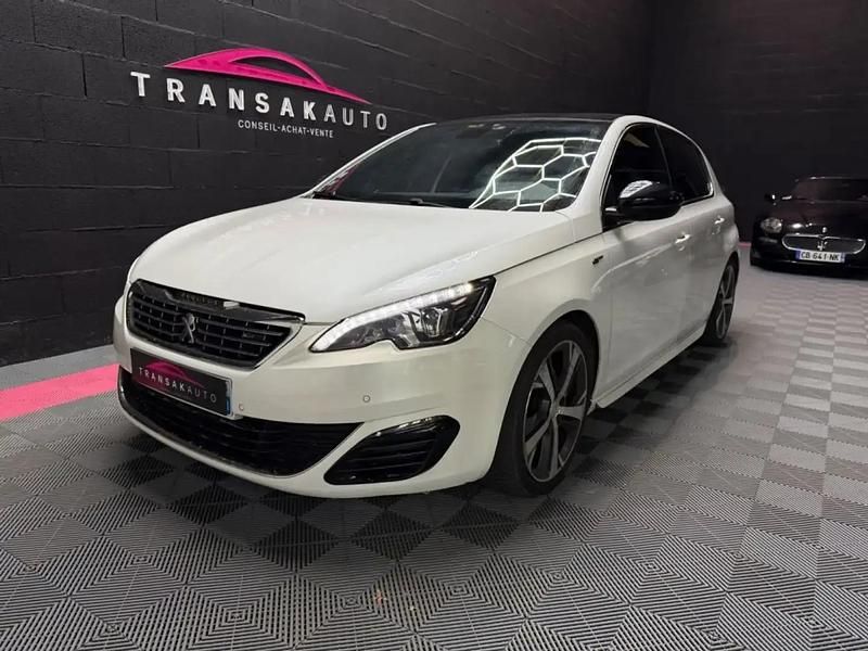 Blanc Occasion 2016 Peugeot 308 GT Berline | 7 990 € (Prix juste) - Image 1/4