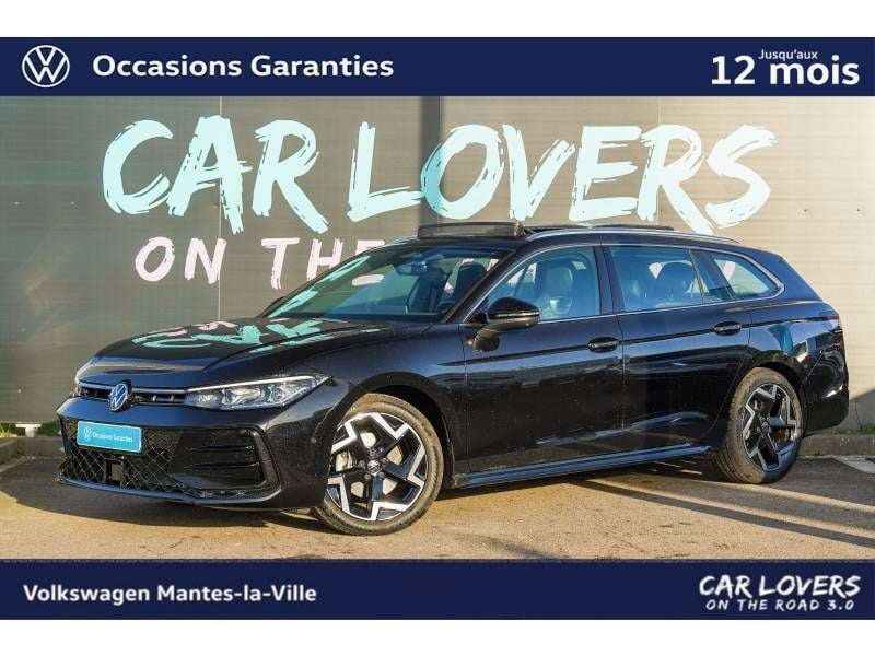 Noir Utilisé 2024 VW Passat R-line Coupé | 38 990 € (Prix cher) - Image 1/3