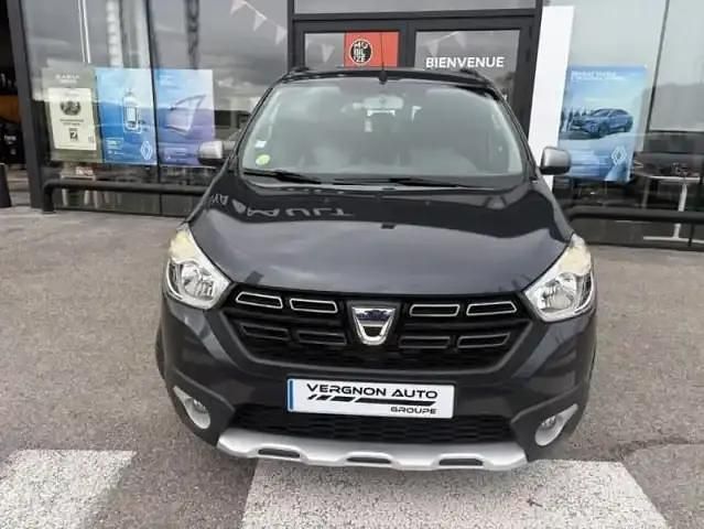 Occasion Dacia Lodgy Stepway 2020 Gris foncé Monospace