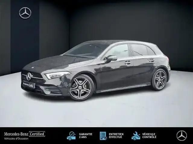 Noir Utilisé 2021 Mercedes A180 AMG line Berline | 29 479 € - Image 1/4