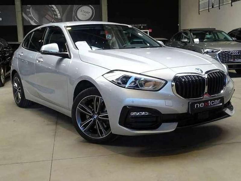Occasion BMW 118 Sport Line 136 ch (100 kW) 2021 Argent Citadine